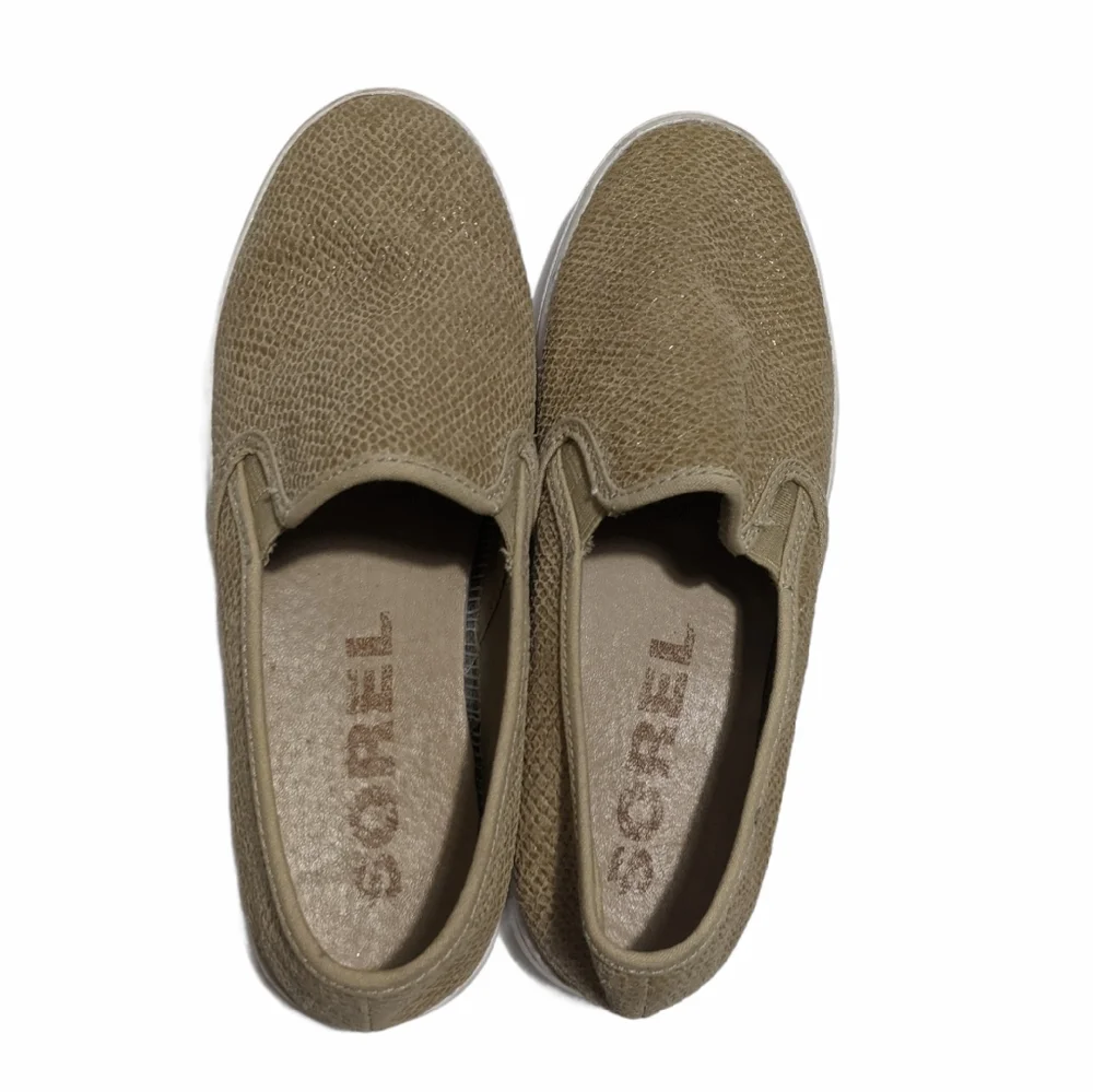 Sorel‎ slip on loafer/sneaker